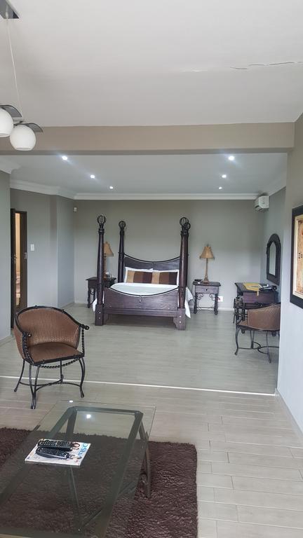 Fa'Trez Guest House & Spa Претория Екстериор снимка