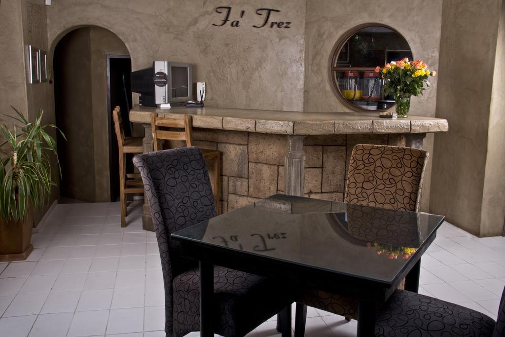 Fa'Trez Guest House & Spa Претория Екстериор снимка