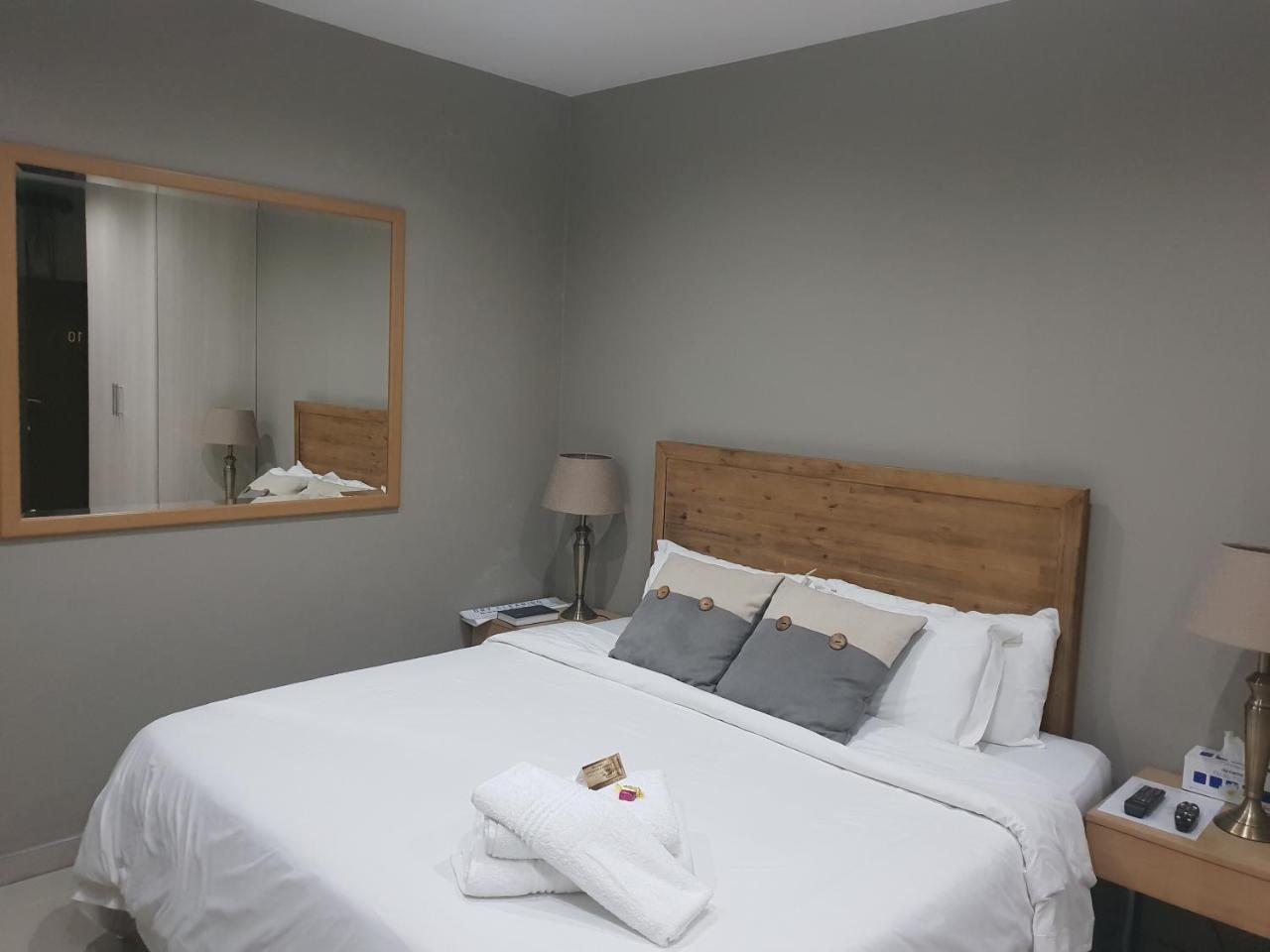 Fa'Trez Guest House & Spa Претория Екстериор снимка