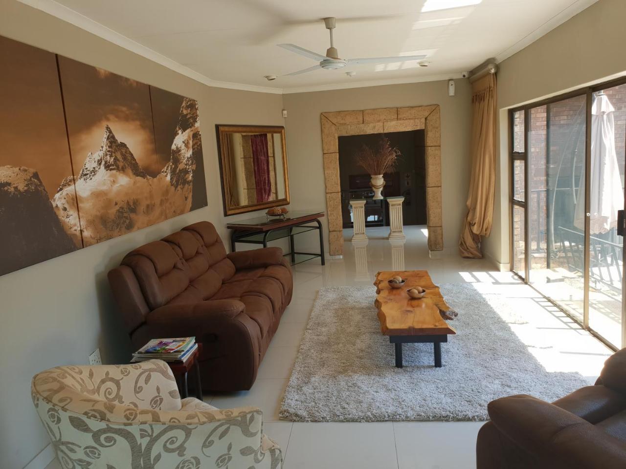 Fa'Trez Guest House & Spa Претория Екстериор снимка