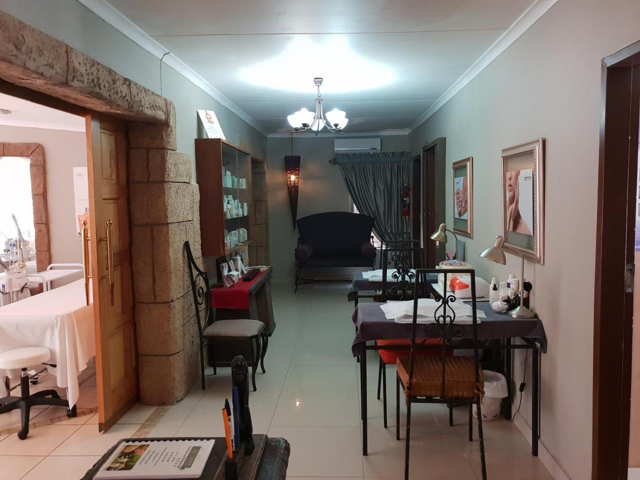 Fa'Trez Guest House & Spa Претория Екстериор снимка